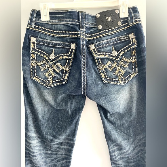 Miss Me Signature-Rise Skinny Blue Jeans - Picture 4 of 9